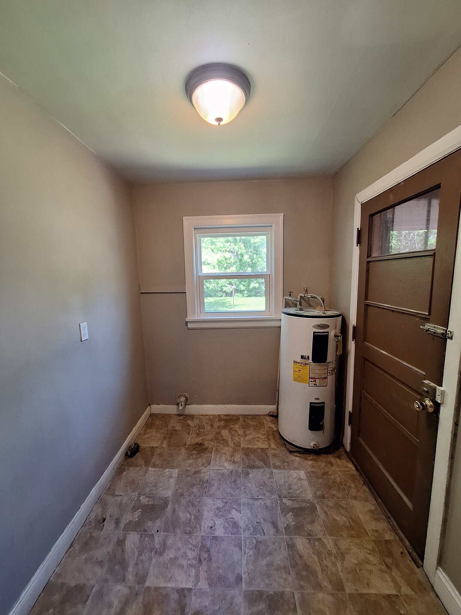 Building Photo - 1513 Aletha Dr