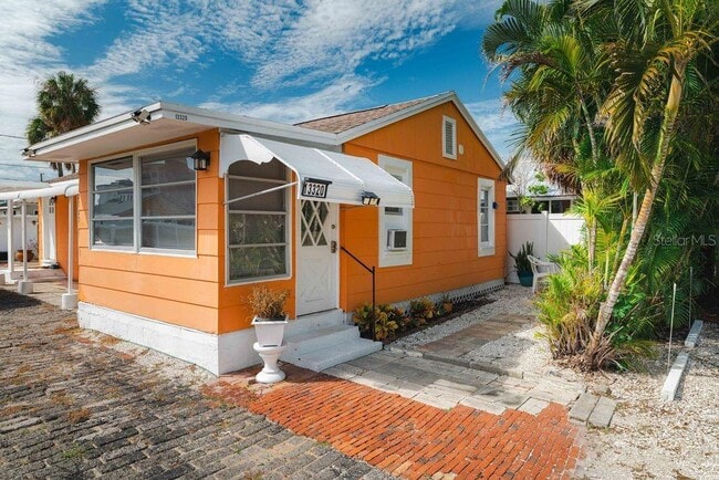 Primary Photo - 13320 2nd St E