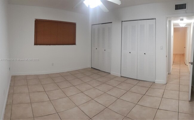 Building Photo - 8500 SW 109th Ave