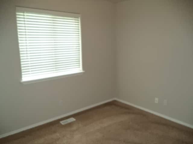 Building Photo - 410 W Mule Ct