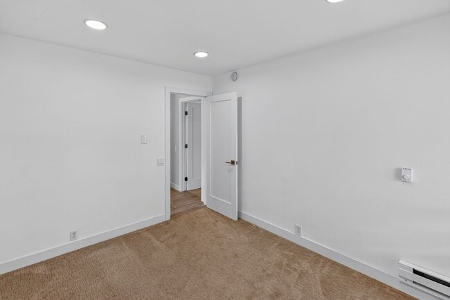 Building Photo - 9643 Easter Way