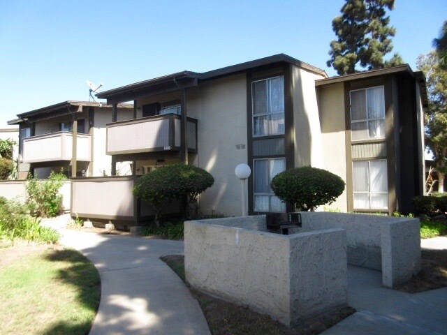 Building Photo - 808 Coriander Dr