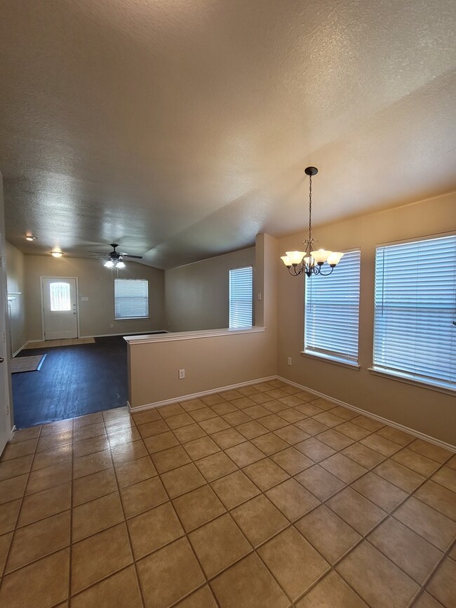 Building Photo - Stunning 3/2/2 in Forney Ready for move in