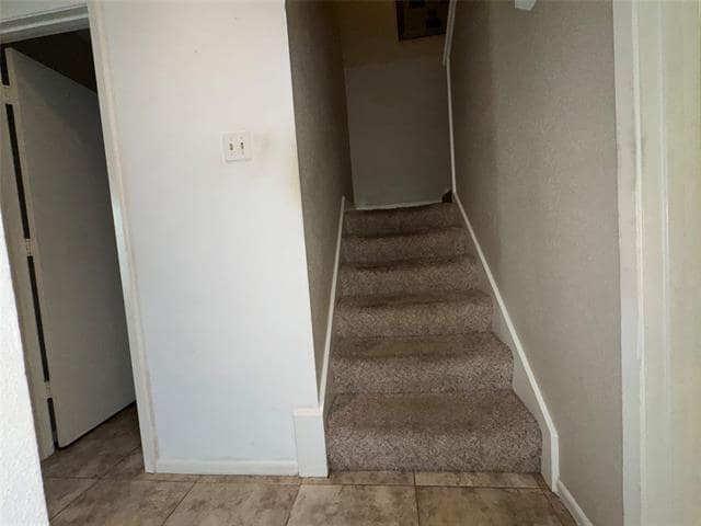 Building Photo - 9106 Emberglow Ln