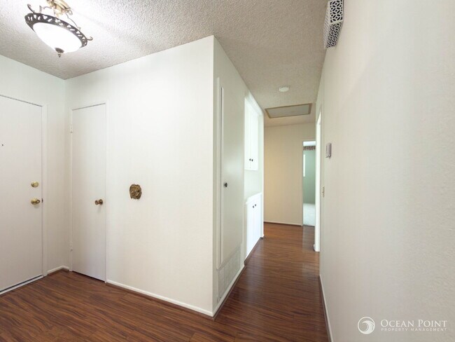 Building Photo - Charming 3-Bed, 2-Bath Home in the Heart of Ventura | 1,465 Sq Ft