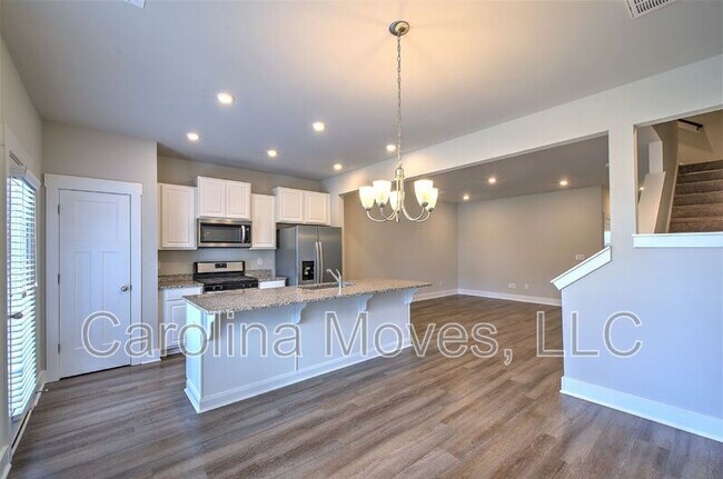 Building Photo - 251 Keaton Ct