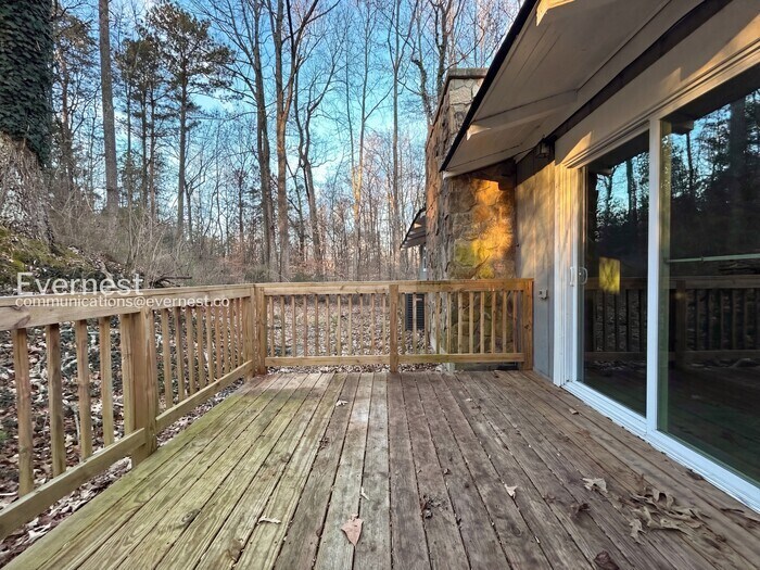 Building Photo - 4365 Stonewall Tell Rd