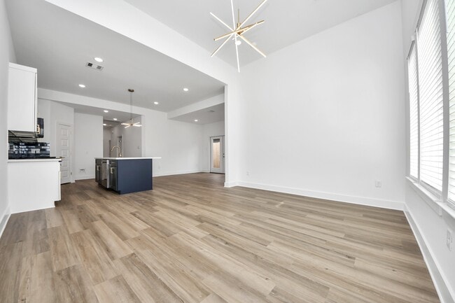 Building Photo - 9309 Caddo Rd