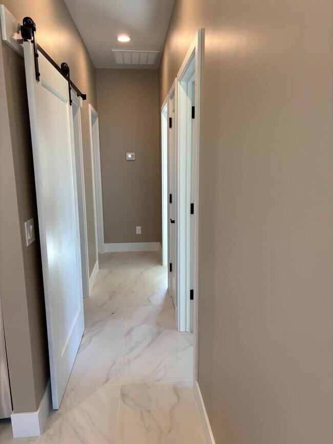 Building Photo - 1855 N Badger Ln