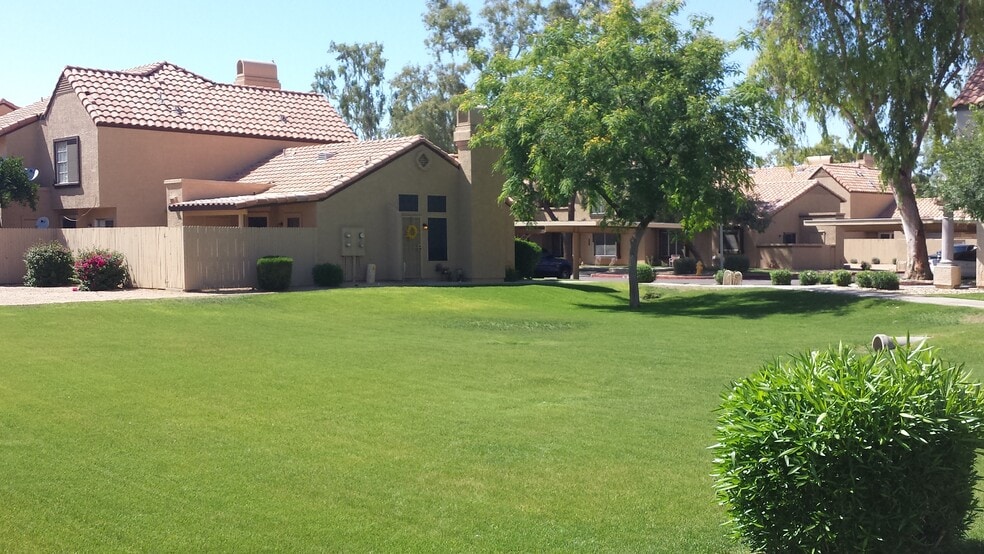 Greenbelt - 4601 N 102nd Ave