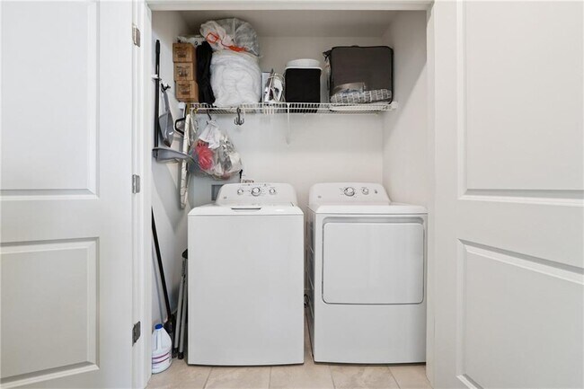 Building Photo - 162 Auburn Run Ln