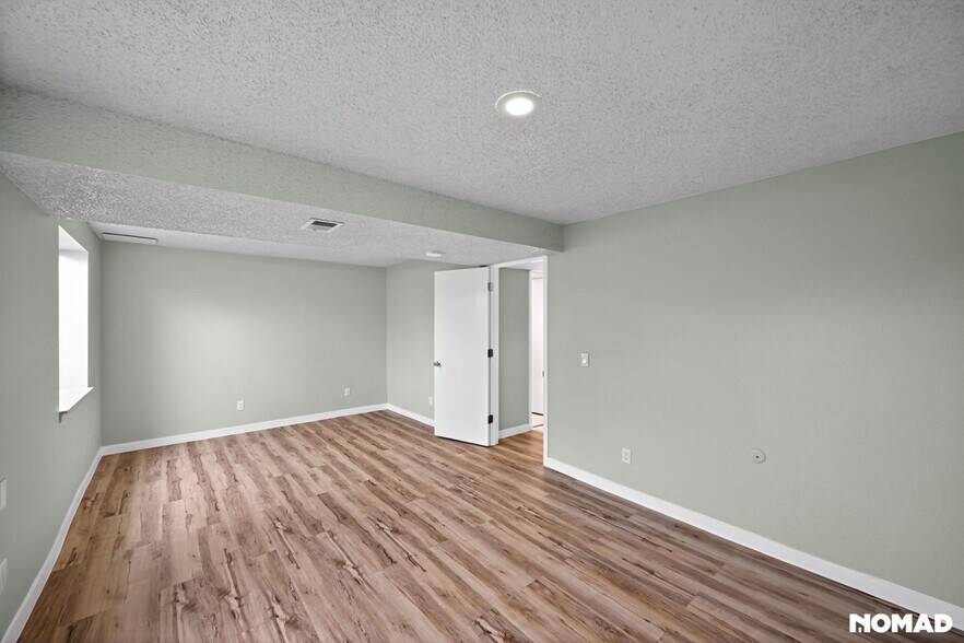 Building Photo - 4166 S Ensenada St