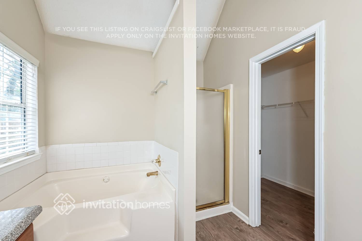 Building Photo - 624 Granite Trce