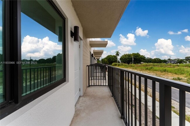 Building Photo - 155 NW 160th St