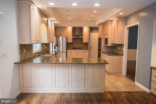 Building Photo - 5482 Royal Mile Blvd