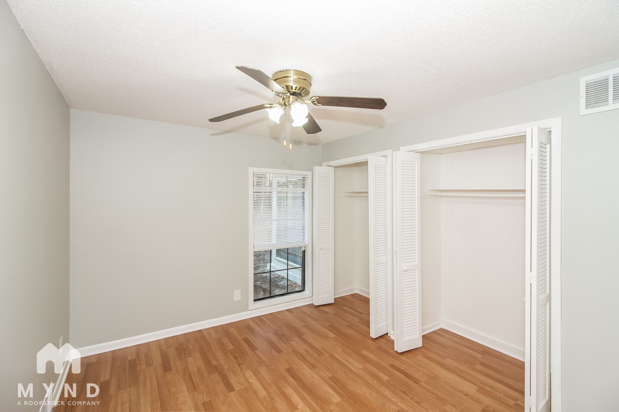 Building Photo - 2201 Montego Dr