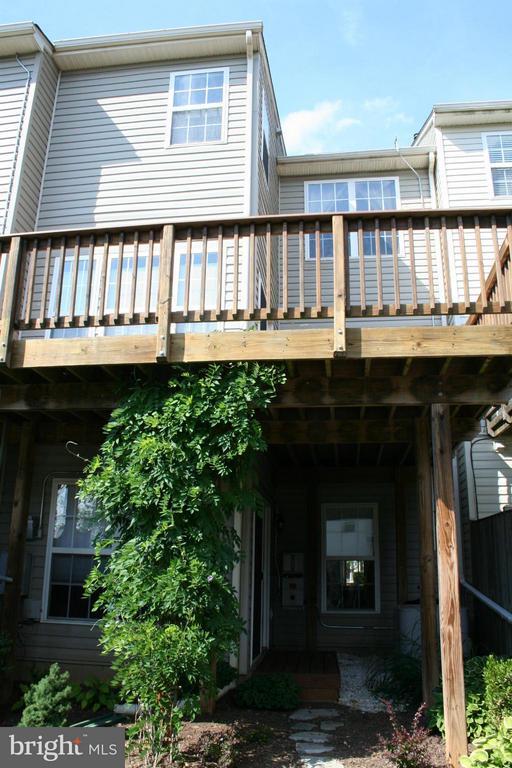 Building Photo - 18212 Endora Cir