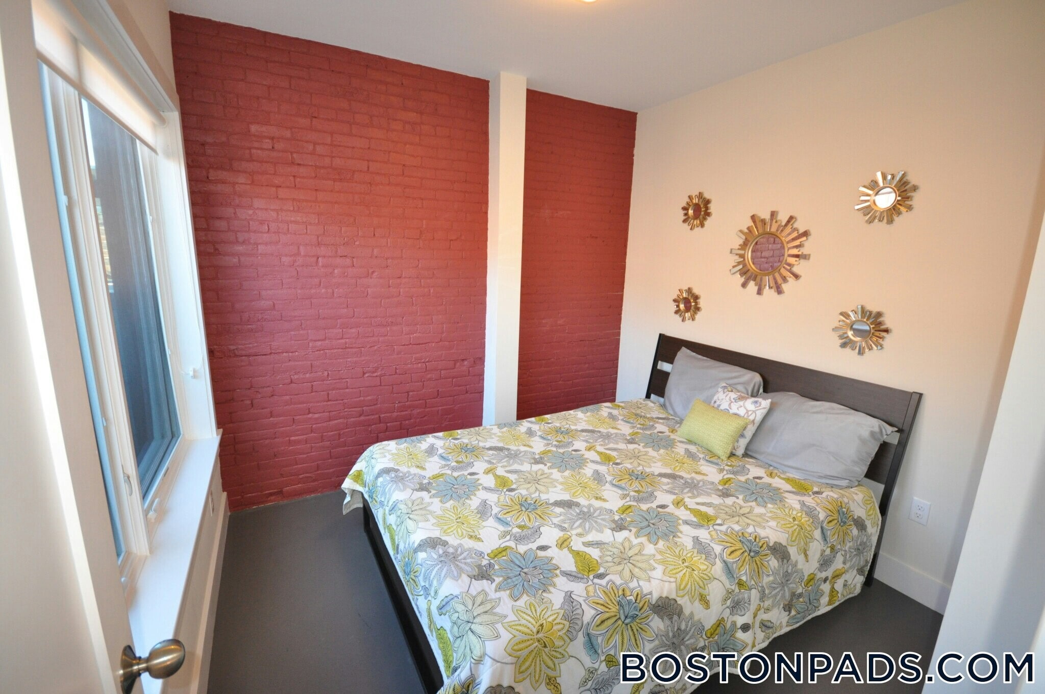 Building Photo - 659 Massachusetts Ave