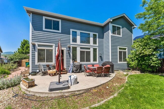 Building Photo - 4172 S Deframe Ct