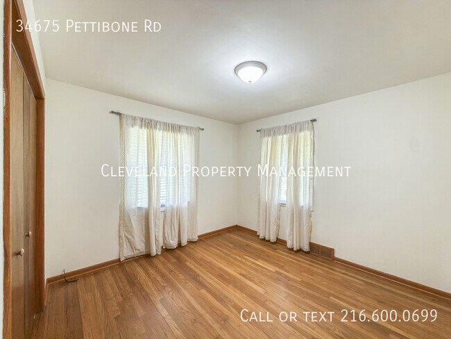 Building Photo - 34675 Pettibone Rd