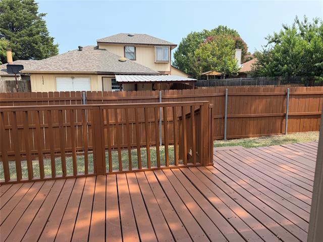 Building Photo - 10239 Blackjack Oaks Dr