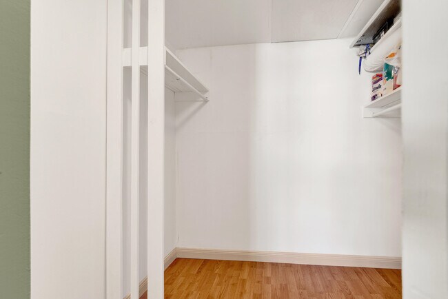 Building Photo - 3114 S Ocean Blvd