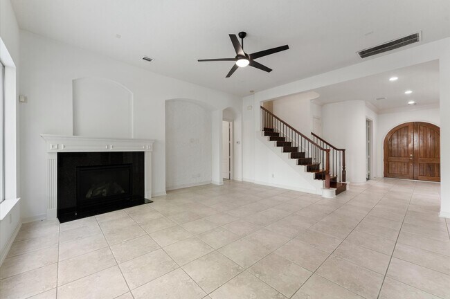 Building Photo - 361 W Tupelo Green Cir