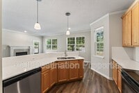 Building Photo - 9225 Boehm Dr