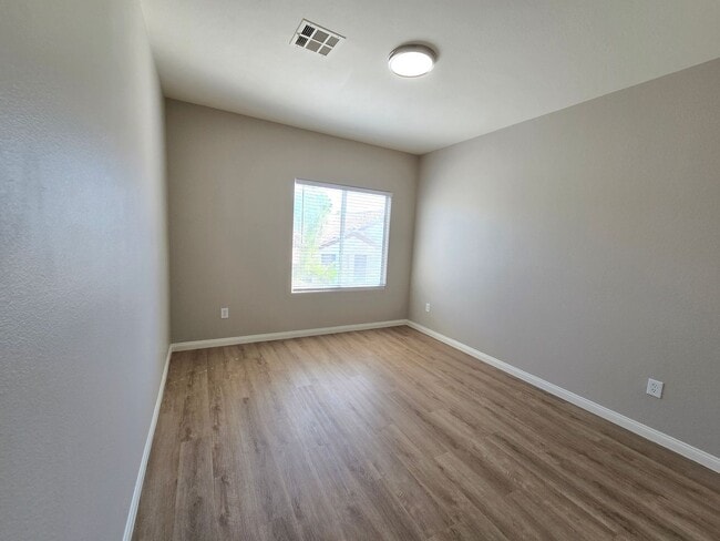 Building Photo - Rhodes Ranch 2 Story Rental