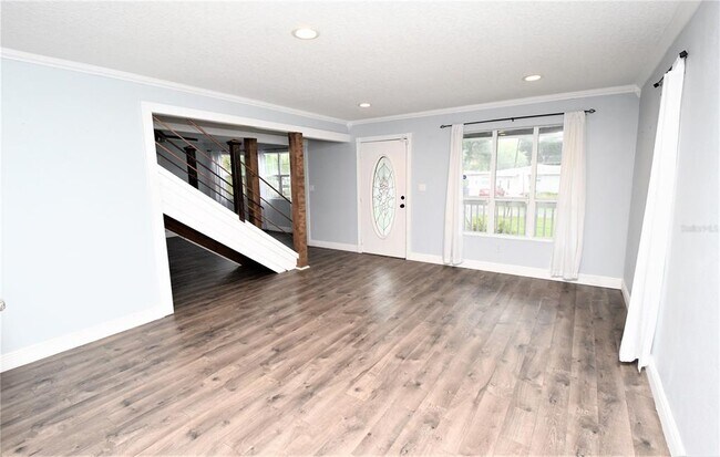 Building Photo - 3420 W Minnehaha St