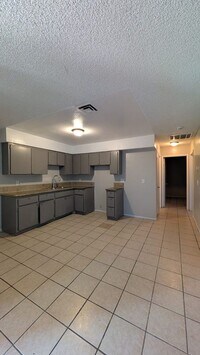Building Photo - magn2524(NLV-W)  (PRB)