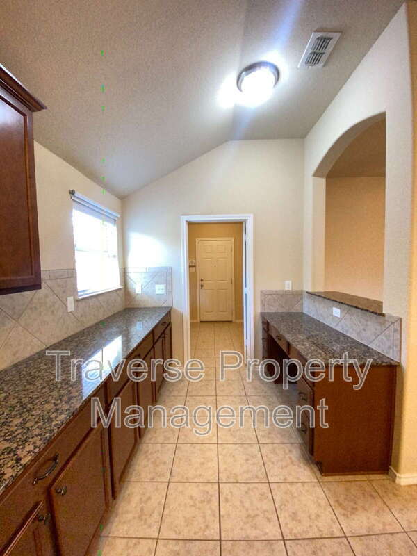 Building Photo - 417 Prescott Ln