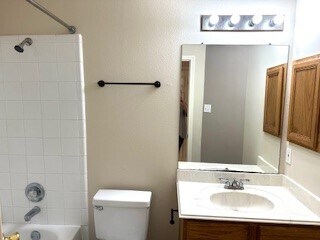 Building Photo - 18115 Gravenhurst Ln