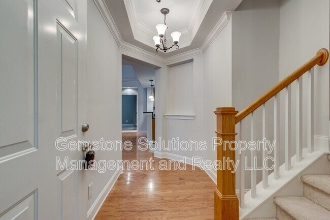 Building Photo - 3201 Aspen Grove Dr