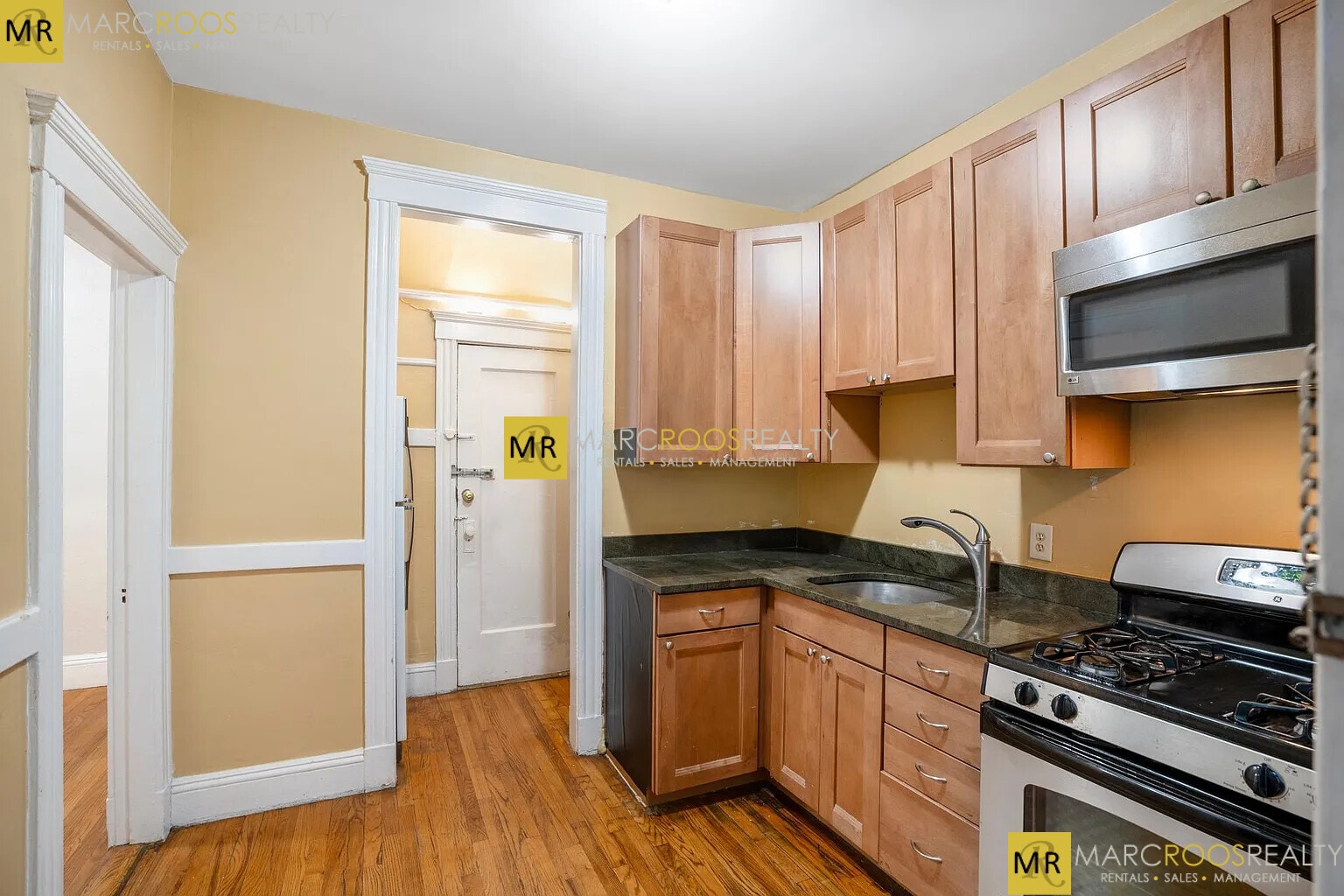 Building Photo - 59 Lanark Rd