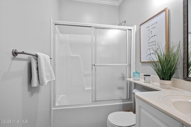 Building Photo - 8632 Sound Dr