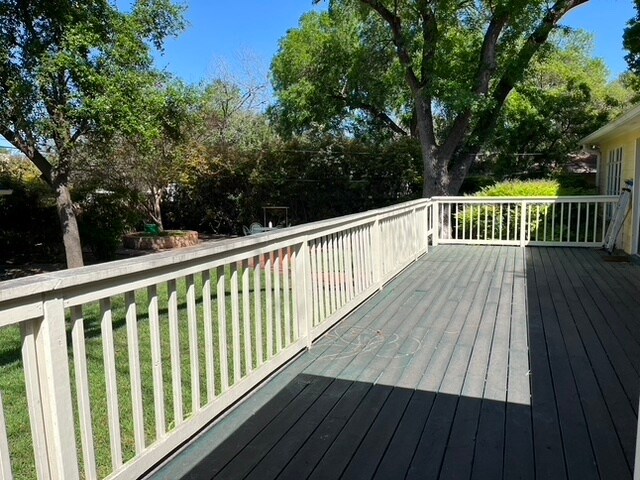 Building Photo - 137 Schreiner Pl