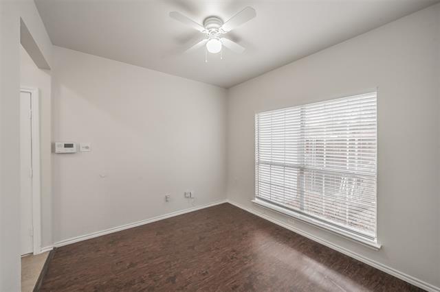 Building Photo - 1411 Prentice St