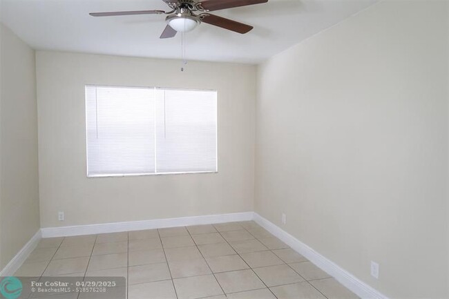 Building Photo - 2745 NW 58th Terrace