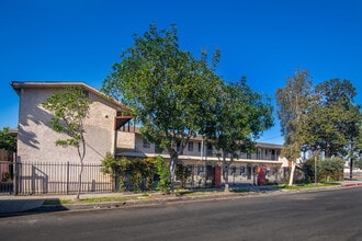Building Photo - Haye's House