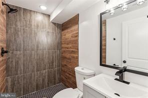 Building Photo - 1010 W Arizona St