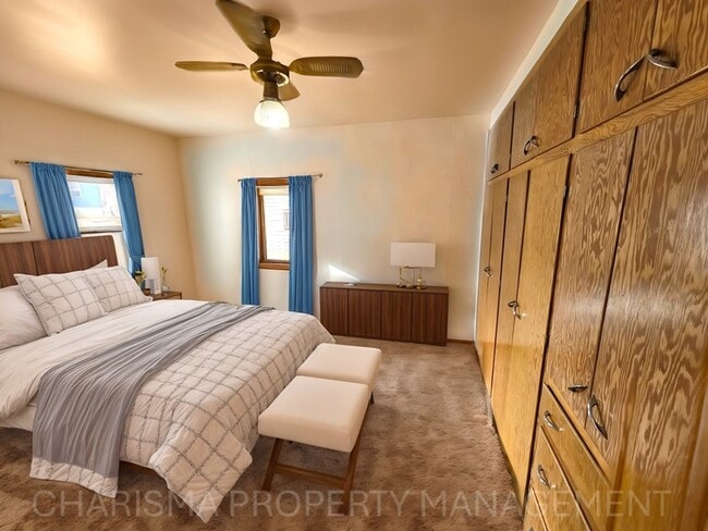 Building Photo - 3 Bedroom, 2 Bath House With All the Charm and Space You Need!