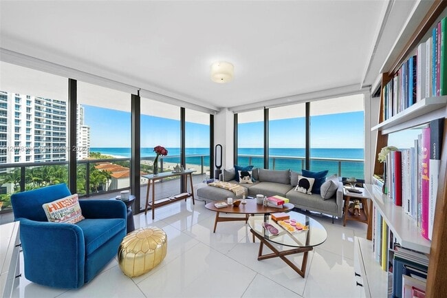 Building Photo - 5875 Collins Ave