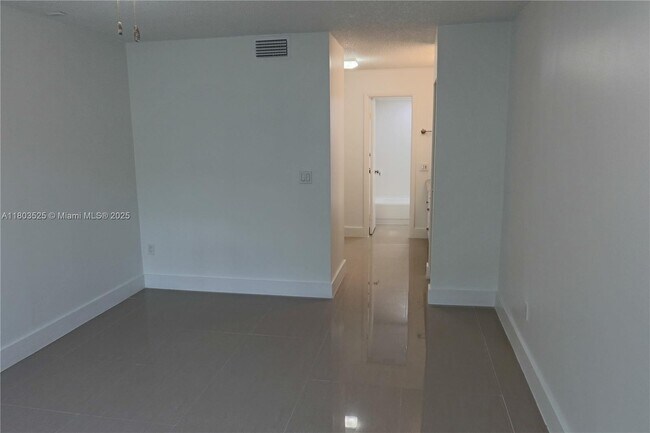 Building Photo - 21121 SW 85th Ave