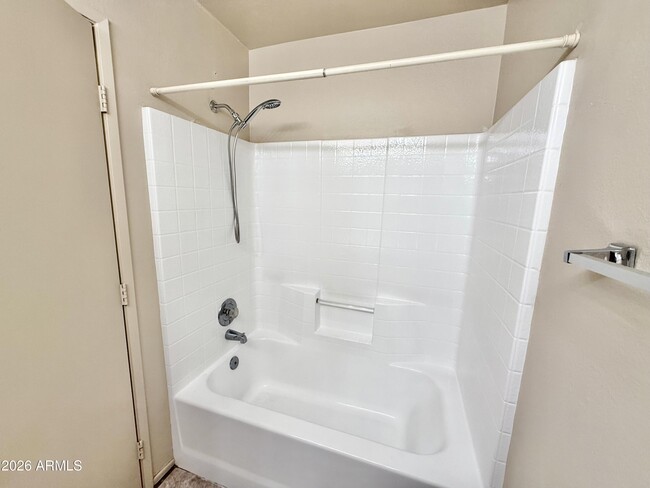 Building Photo - 16128 W Sherman St