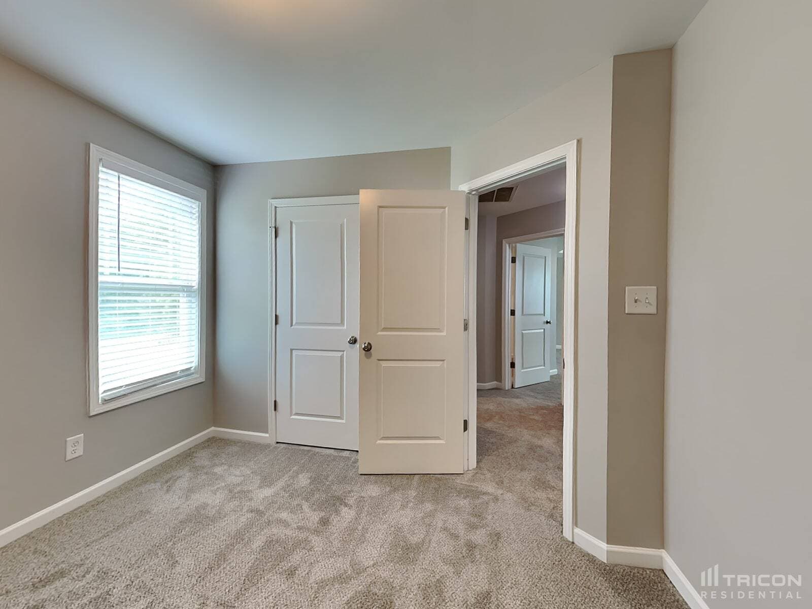 Building Photo - 147 Cattail Ln