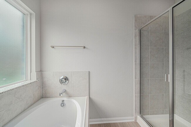 Building Photo - COMING JUNE 2026 LIKE NEW --- Stunning 4 bedroom home In Lake Conroe Hills
