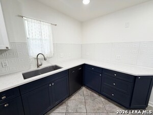 Building Photo - 723 Paso Hondo St