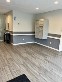Building Photo - 260 Mt Auburn St