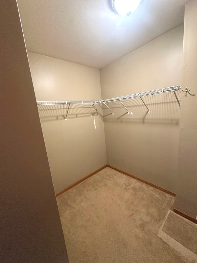 Building Photo - 3088 Serenity Ln